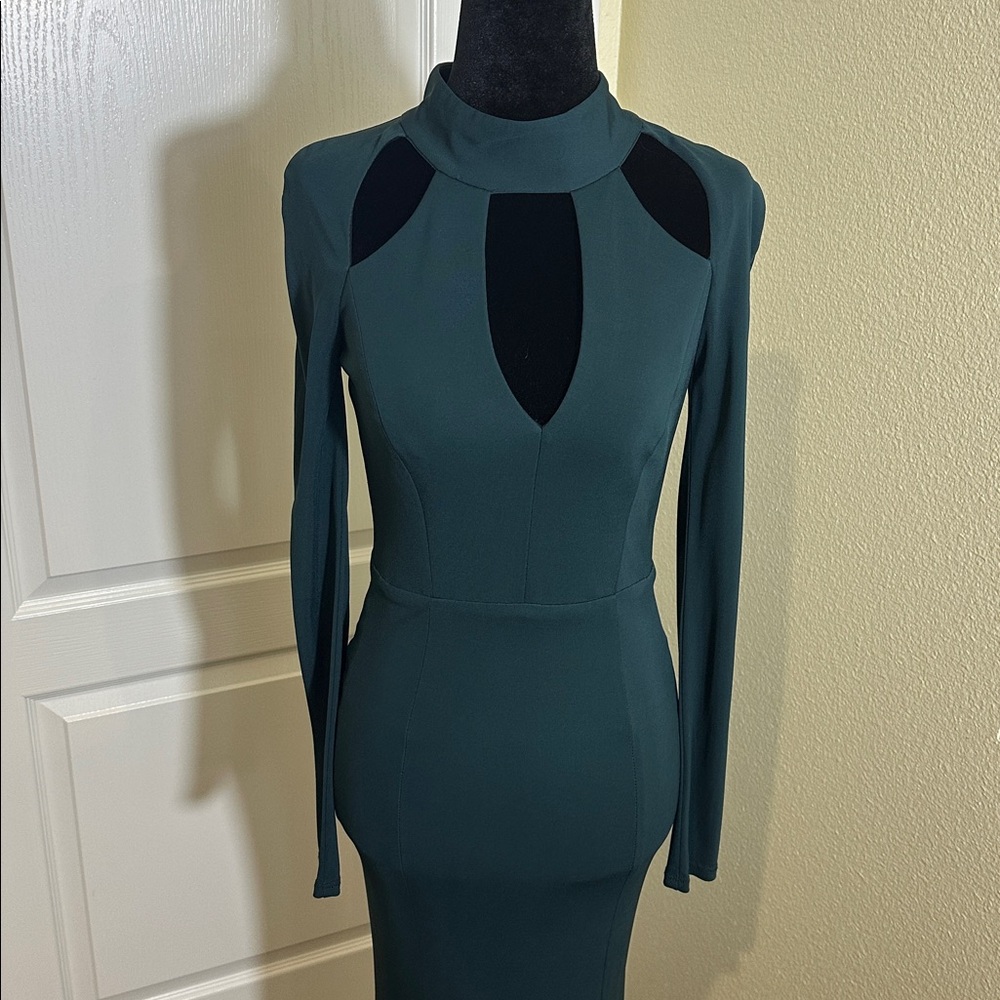 Elegant Green Long Sleeve Backless Jersey Dress. Made by ABS. XS